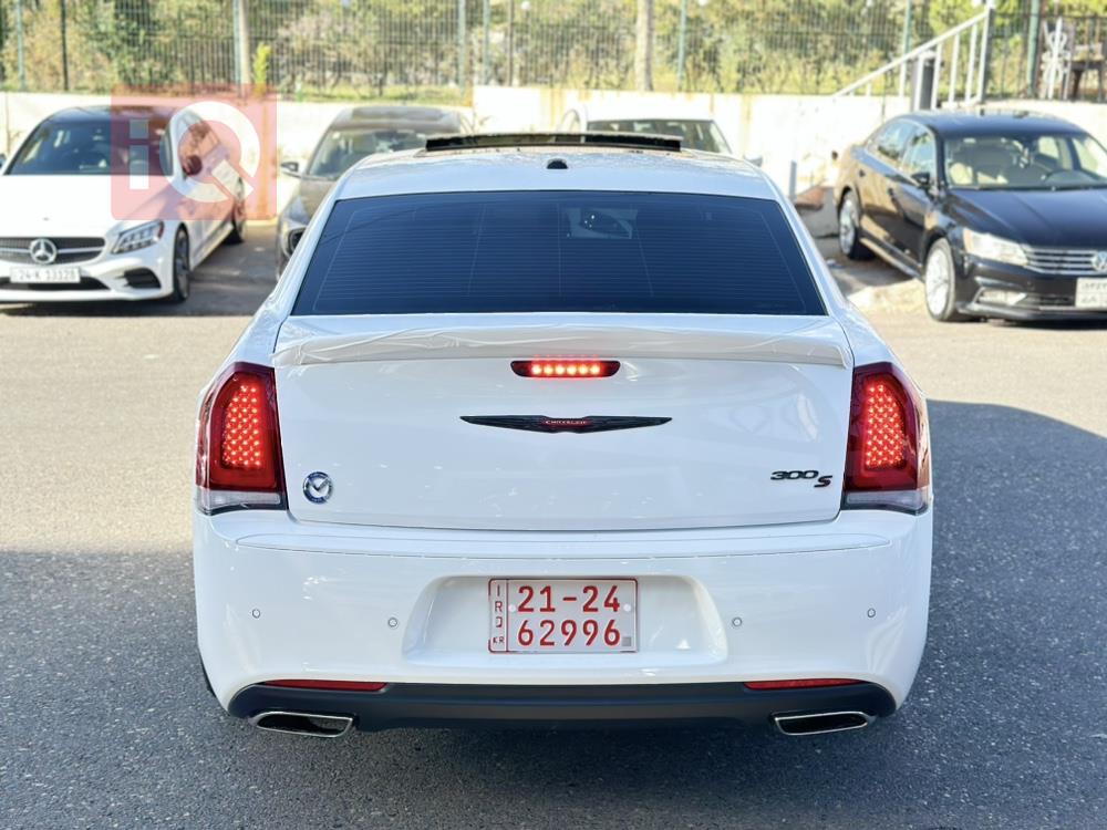 Chrysler 300